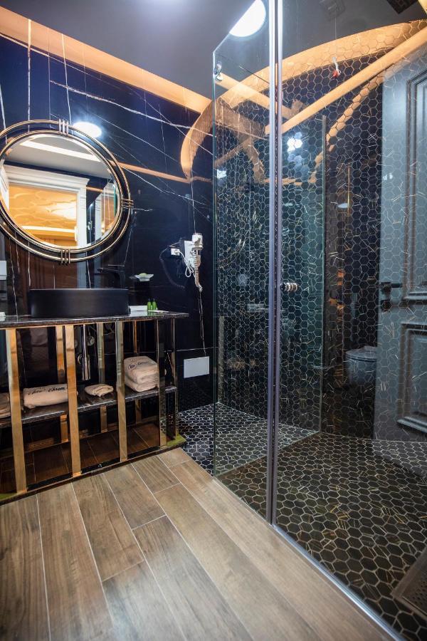 Vila Ekrem Korce Extérieur photo